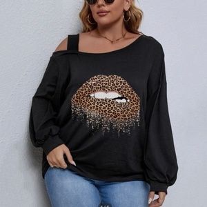 Shein Women Plus Off shoulder top. Size 0X New with exclusive design